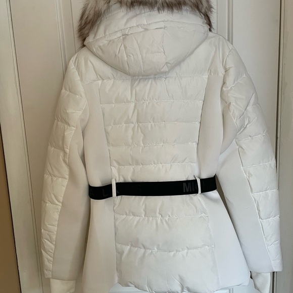 Michael Kors White Puffer Coat with Fur Trim - Picture 6 of 7